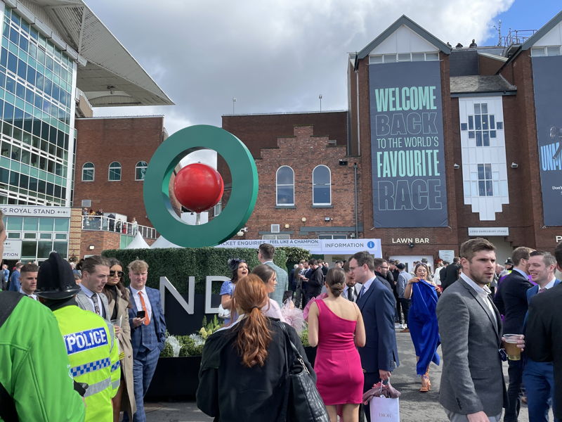 Visitors Guide For Going to the Grand National: How To Get There, How Busy Will It Be?