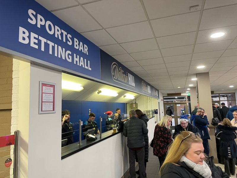 haydock racecourse betting shop